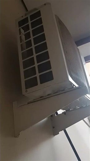 Screaming Compressor Daikin R25HEV1 Sound | Air Conditioner Problem |