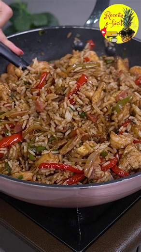 Delicioso Arroz Chinês: Receita Simples e Prática
