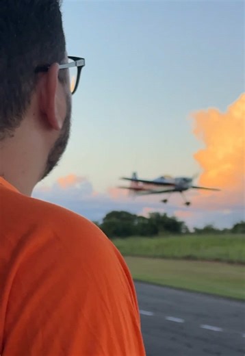 Skywing ARS 300 Golden Hour Flight with GP 76 Engine