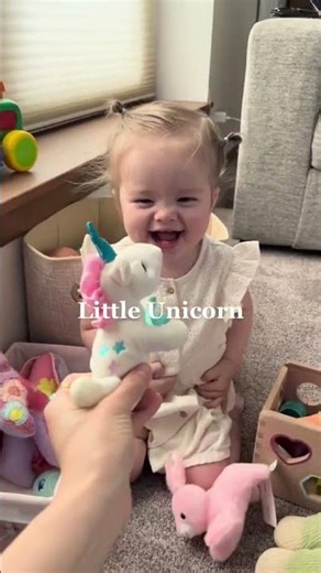 Who is Ava and who is Everly? Hint: twin A is Ava and twin B... #Shorts #birianderson