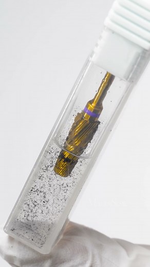 MelodySusie_UK on Instagram: "Struggling with slow removal or worn-out bits? 🤔 Uncured gel and long-term use can leave your drill bits dirty and slow down your work! 💡It might be time to clean your drill bits! Check out our tutorial to get your tools back to top performance! 💅 #melodysusie #nailtools #nailtech #nailtechtips #nailtips #nailwork #nailart #nailpro #nailhacks #naildrill #drillcleaningbrushkit #drillbits #nailsnailsnails"