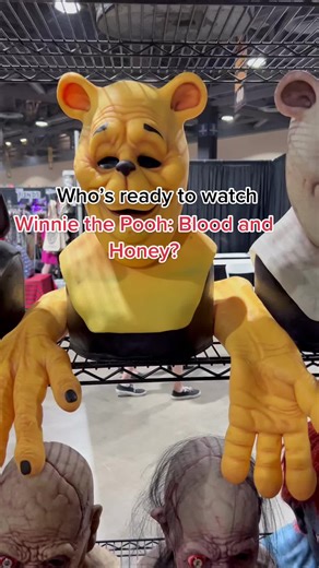 Anyone else? #winniethepoohbloodandhoney #winniethepoohhorror #poohbear #midsummerscream #scarycutesam #trickrtreatsam #winniethepoohhorrormovie