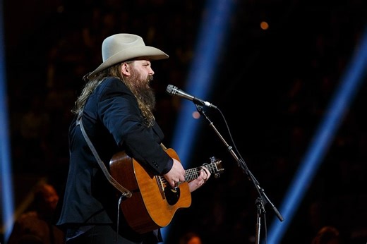 Grammy Winner Chris Stapleton to Enthrall Fans at Cincinnati's Paycor Stadium with "All-American Road Show" Tour