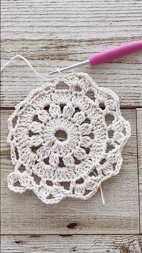 《かぎ針編み》インテリアマット＊編み方＊解説付き♬