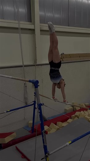 Vidéos de charlotte_gymnast_ (@charlotte_gymnast_) avec original sound - LT.ROJUS