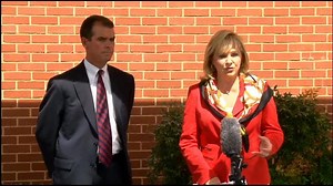 Governor Mary Fallin Tours Immigrant Housing At Fort Sill