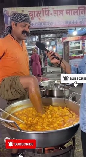 “Unbelievable Indian Street Food | Man Uses His Leg to Cook! 😱🇮🇳”