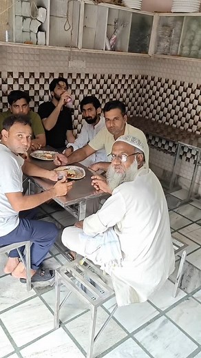 337K views · 4.5K reactions | किशोरी कृपा #gargsweetsandtenthouse #viralreels #famous #ghever #training #reels #v | Raghav Garg | Facebook