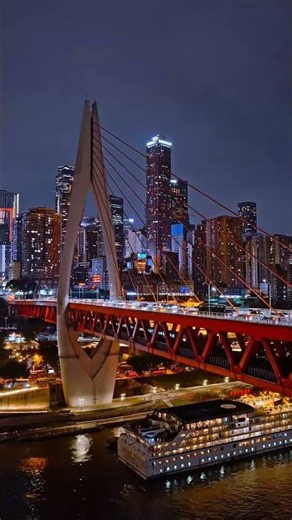 🇨🇳 Welcome to Chongqing | China's Cyberpunk City 🌃✨