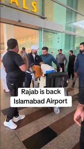 Rajab Back To Pakistan Family Airport Pohaj Gai #Rajabback #Rajabfamily #Foryou #Shorts #Tiktok