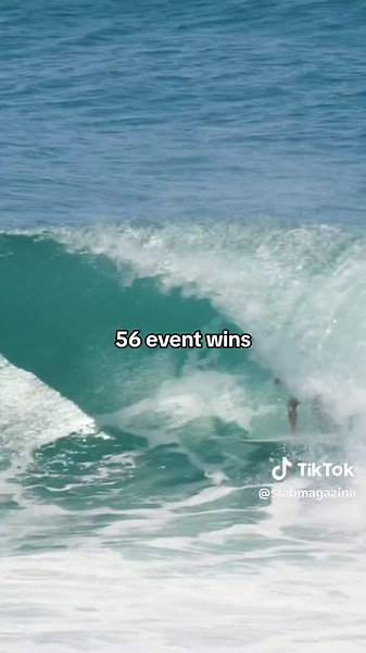 THE KING IS DEAD. Today Kelly slater Retired from full-time CT surfing. “It’s just so much emotion for so long, and so much dedication. It’s not all roses you know, but it’s been the best times of my life.” Video: @danscotttt #stabmag #surfing #surf #surftok #competition #GOAT