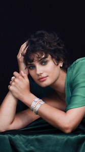 695 reactions · 12 comments | Jewelry layers that are anything but traditional. Redefine your holiday with timeless pieces that match her signature style | Jared Jewelers | Facebook