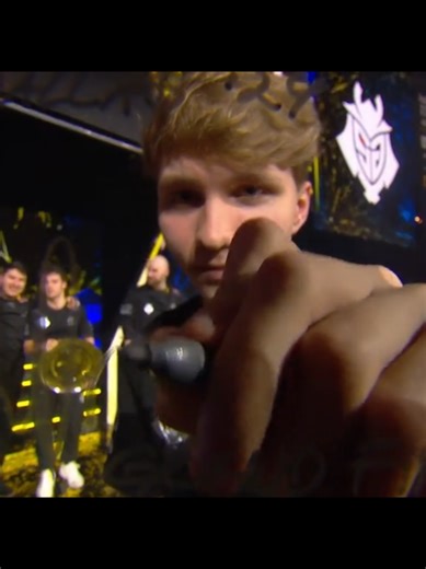 m0NESY — никнейм Ильи Вячеславовича Осипова — российского киберспортсмена в играх Counter-Strike: Global Offensive и Counter-Strike 2. Играет на позиции снайпера за команду Team Falcons. ru.ruwiki.ru ru.wikipedia.org* Биография Родился 1 мая 2005 года в Орехово-Зуево (Московская область, Россия). Начал увлекаться Counter-Strike 1.6 в возрасте 6 лет, а спустя три года перешёл в CS:GO. В десятилетнем возрасте достиг самого высокого уровня в игре — Global Elite, а к 12 годам дошёл до максимального 