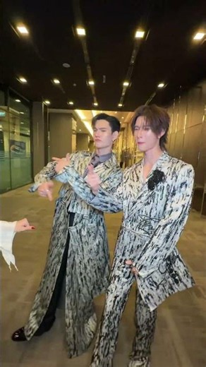 พี่สิงกับน้องธูปลุคนี้คือเกิดคดีหัวใจกันเลยล่ะ ว่ะฮะฮ่ะฮ่า #APE_Challenge with #ppoohkt #pavelphoom