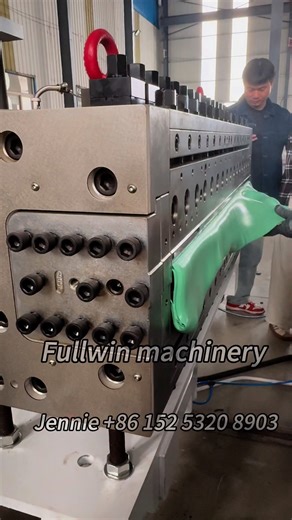 346K views · 1.7K reactions | How PP Hollow Sheet Making?#plastic#machine#factory#extrusion | Jennie Fullwin | Facebook