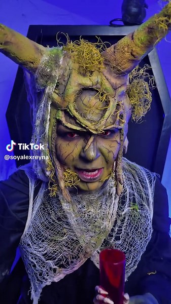 Alex Reyna on TikTok