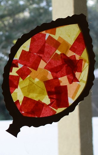 Fall Craft for Toddlers and Preschoolers: Leaf Sun Catcher