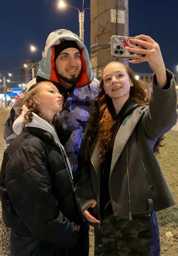 Gazan Meets Fans: Unforgettable Interactions