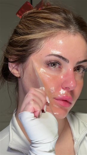 Achieve Glass Skin with Medicube's Collagen Wrapping Mask