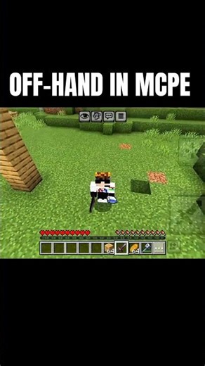 Off-hand.. In Pocket Edition🤯 Minecraft #shorts #shortsfeed #minecraft
