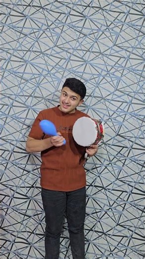 السحلية الراقصة | سحلية ترقص | العزف على الطبل | lizard dancing