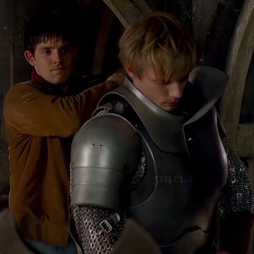 This duo is everything #merlinandarthur #arthurxmerlin #arthurpendragon #arthurpendragonedit #merlinedit #merthur #merlin #merlinbbc #fyp #funny #netflix #edit #viralvideo #merlin