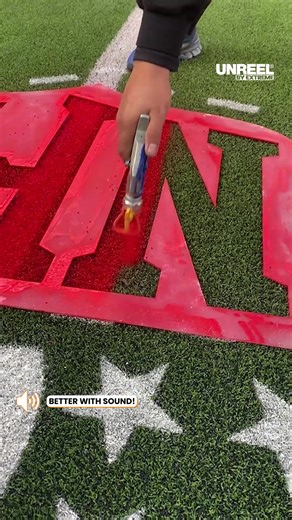 Behind the scenes: Crafting the iconic NFL field logo with expert Jordan Ache!