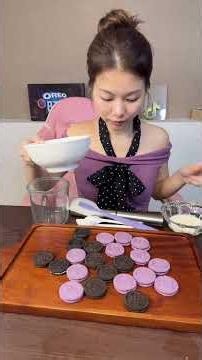 Snack time, Purple Oreo cookies 🤤 | #shorts KIM KHÁNH NÈ Vitaminkk