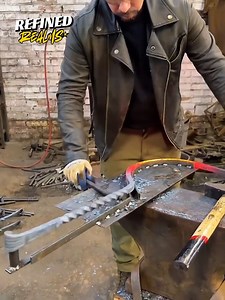 Mind-blowing tricks and genius hacks that make every job look easy ⚙️🔥 #smartwork #workhacks #creativeideas #proskills #worksmarter | Refined Realms