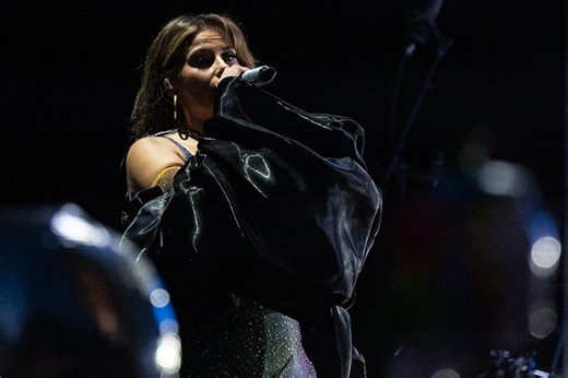 Grammy winning 2000s pop star stepping away from performing after 25 years