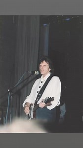35 Years Ago Del Shannon Performed His Last Concert In North Dakota On February 03, 1990. Here’s The Last Photos Of Del On Stage. | The Del Shannon Show with James Popenhagen