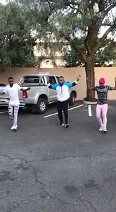 51K views · 3.3K reactions | I did a dance challenge for my soon to be released song: Ba Tlao Hurda #BatlaoHurdaChallenge ❤️ Producer: Heart Beats pta Dancers: DJ Skhatla & @feliz_115 (insta) Post your #Batlaohurdachallenge tag me on TIK TOK @innomatijane and stand a chance to be in the music video. | Inno Matijane | Facebook