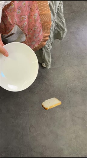 When you just wanted to help 😂 #shorts #trending #kpop #kpopdemonhunters