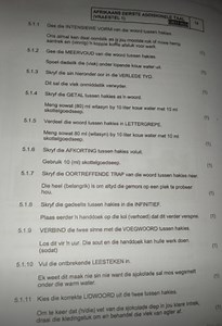 5.1.1 Gee die INTENSIEWE VORM van die woord tussen hakies.Ons ... | Filo