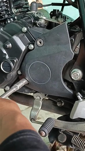 Bike Gear Tight? Mileage Drop & Engine Heat – Main Cause! #bikerepair #motorcycle #mechanic