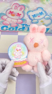🎁Unboxing ShinWoo The Cold Hug Series Plush Blind Box, Brand: F.UN https://www.kikagoods.com/products/shinwoo-the-cold-hug-series-plush-blind-box This style is ' 🐇Snow Bunny '!❄️Height about 4.1" - 4.7" 💕𝐅𝐢𝐧𝐝 𝐦𝐨𝐫𝐞 at KikaGoods 🧡Follow us and get the newest toy share daily #kikagoods #plushies #unboxing #blindbox #plushdoll #plush #kawaii #plushtoys | KikaGoods