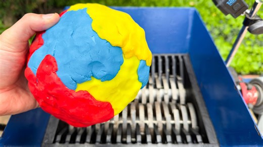 Shredding a Ball of Playdough with Fast Shredder