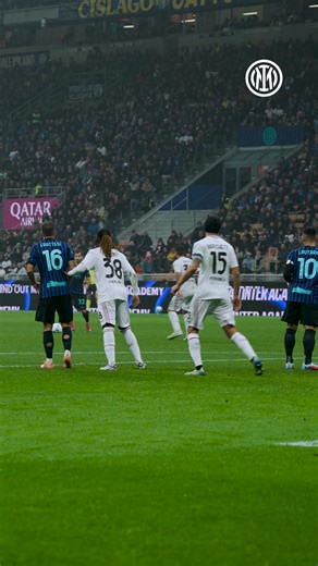 359K views · 9.1K reactions | Bonny’s header drives the crowd wild 朗 #ForzaInter #InterCremonese | Inter | Facebook