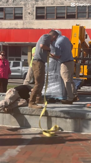 The James Brown statue will be temporarily relocated to the Augusta Museum of History. This move supports ongoing efforts to revamp and reimagine downtown. While construction is underway, the statue will be housed and carefully preserved by the museum. Once the work is complete, it will return to its rightful place. Thank you for your patience as we continue moving Augusta forward! | Augusta, Georgia Government