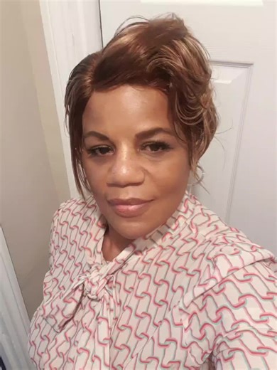 👑 Because She's Royal👑 💝Happy Blessed International Woman's Day 👑💝👑 Nuff luv sxx 👑💝 #internationalwomansday