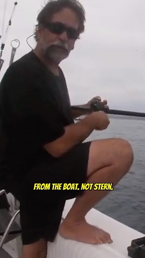 3.6K views · 173 reactions | The proper way to approach another Boat…...