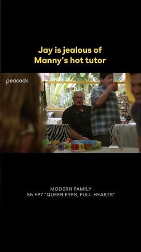 Is someone jealous? 😏 #ModernFamily #JayPritchett #GloriaPritchett #SofiaVergara #Shorts