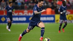 Messi debutó en el PSG con una victoria ante el Reims