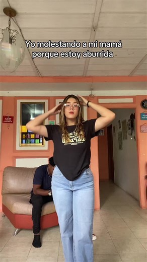 Soy siempre #nicolleensanjuan #humor #molestando #mama