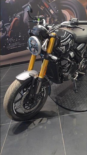 New 2026 Triumph Speed 400 - Phantom Black