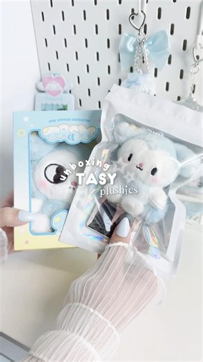 Unboxing TASY plushies from Stray Kids RUN IT merch! 🩵⭐️ #straykids #kpop #skz