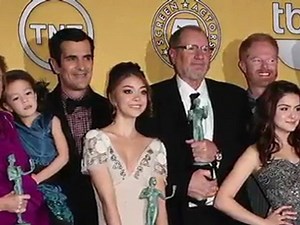 "The Help", Dujardin Win at SAG Awards