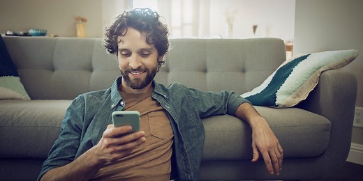 How to schedule text messages on an Android phone to send texts at a more convenient time