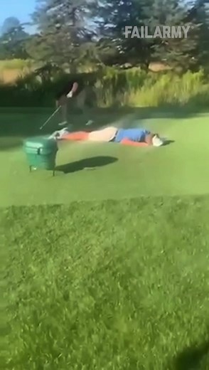 Who knew golf was so hardcore? 😂#FailArmy | FailArmy