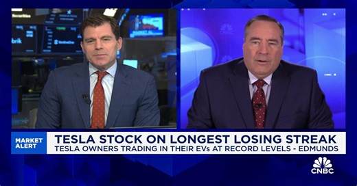 Elon Musk talks up Tesla's future at employee all-hands meeting